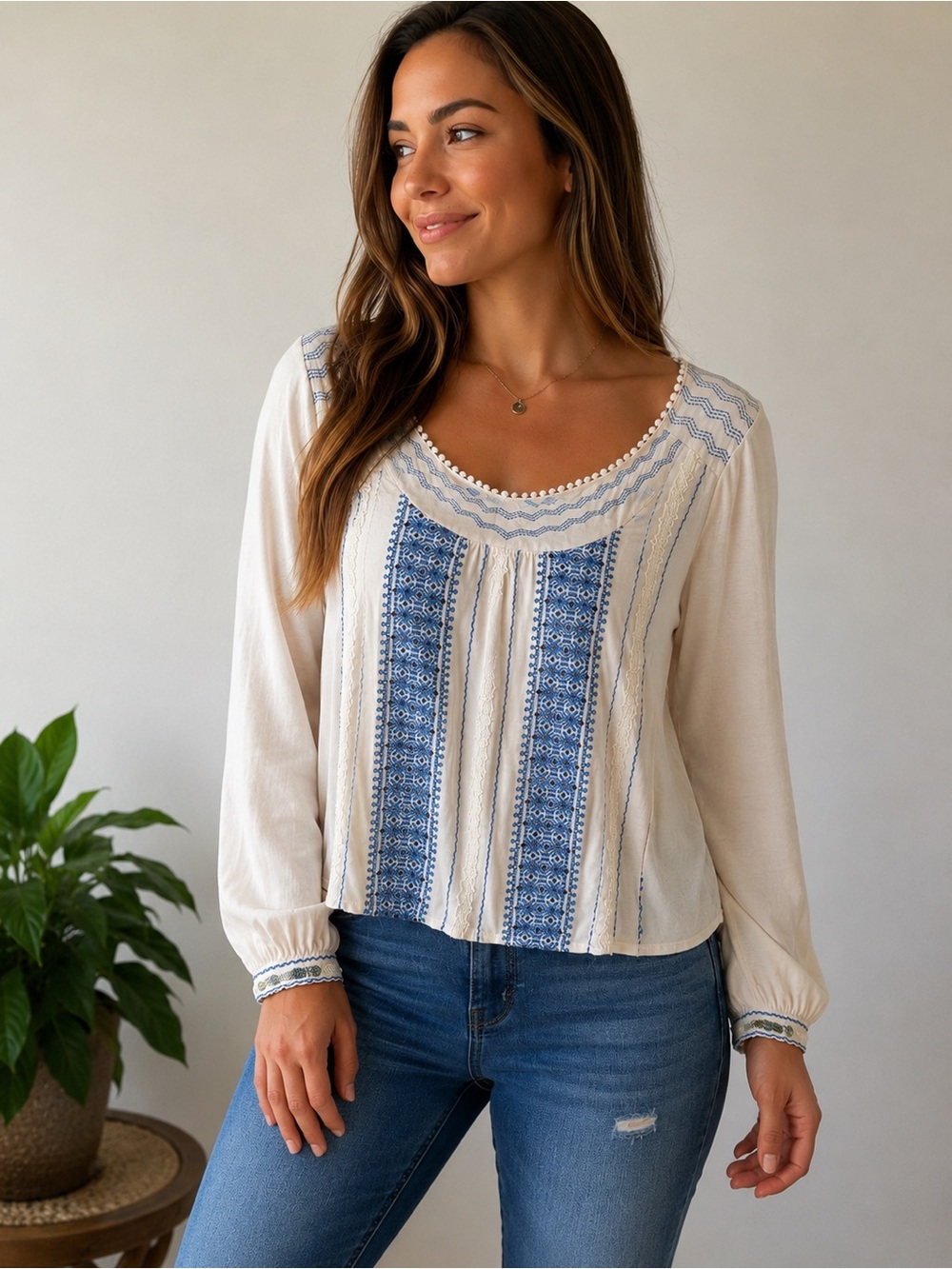 Lucky Brand Embroidered Boho Peasant Top Cream Blue Size Small
